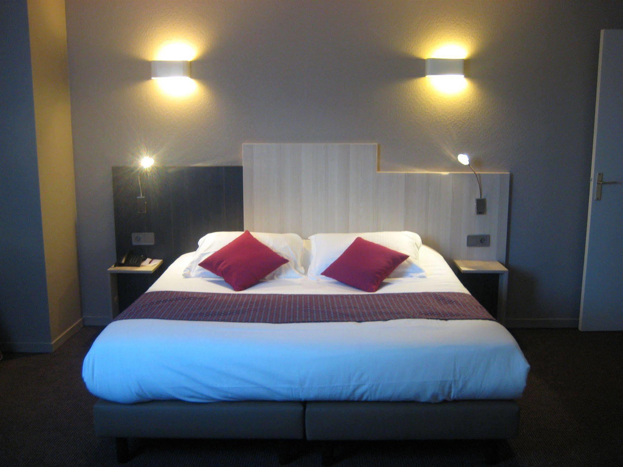 Inter-Hotel Bordeaux Meriadeck Alton Экстерьер фото